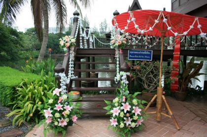 บรรยากาศงานแต่งในเรือนไทย